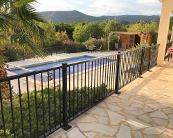 Balkonhek A03 in buitenland