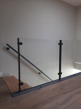 Trapleuning antraciet en rond